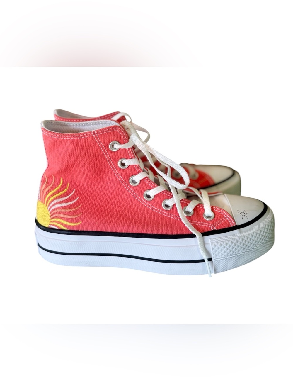 Converse Chuck Taylor All Star High Top Canvas Sun Embroidered M3.5/W5.5 Coral
